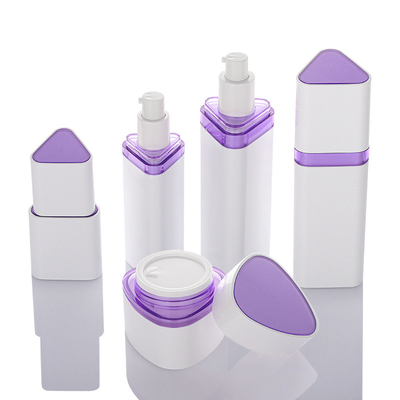 El empaquetado cosmético de sellado caliente fija a Violet Serum triangular