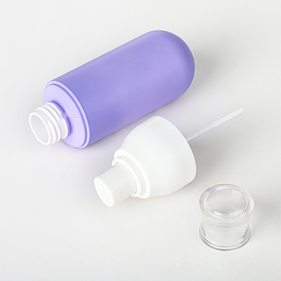 Conjuntos de envases cosméticos de plástico de botella y tarros de espray púrpura personalizado vacío para el cuidado del cabello