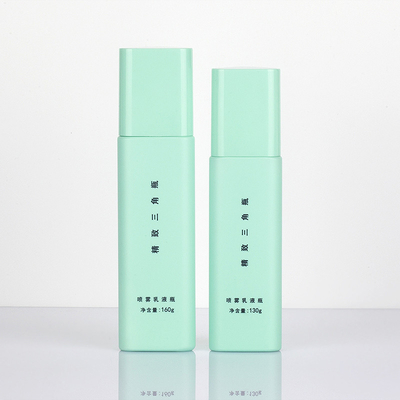 Botella cosmética triangular única Matte Green Frosted Surface del espray 50 ml