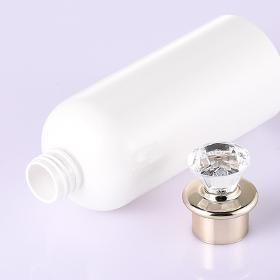 ANIMAL DOMÉSTICO de alta calidad alrededor de las botellas plásticas de empaquetado cosméticas privadas de aire vacías del champú de la loción de la palanca de selección blanca con Diamond Cap