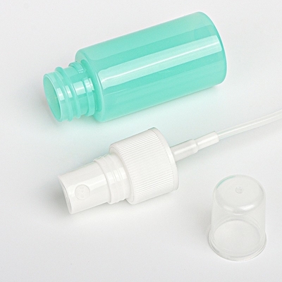 Plástico cosmético del color verde 50ml de botella del espray de la categoría alimenticia con Flip Cap